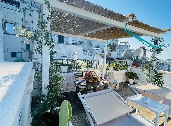 White Stone- La Terrazza