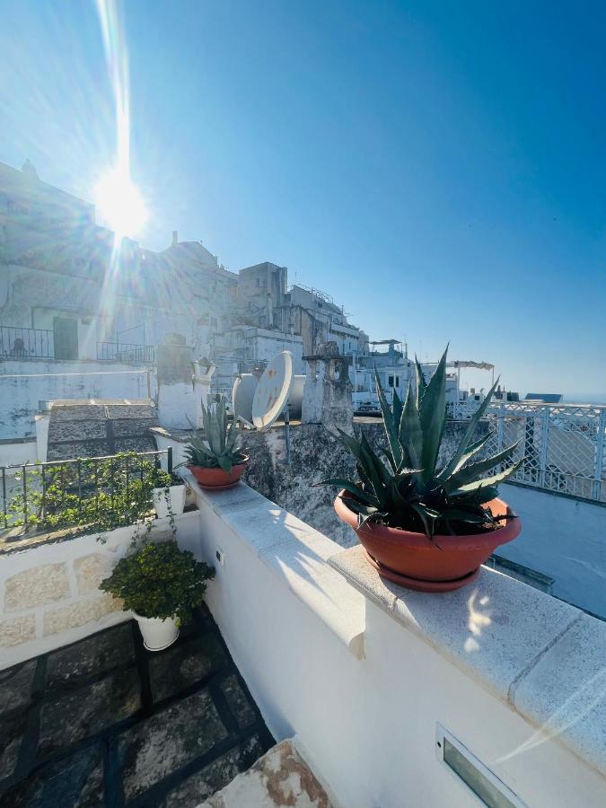 White Stone- La Terrazza