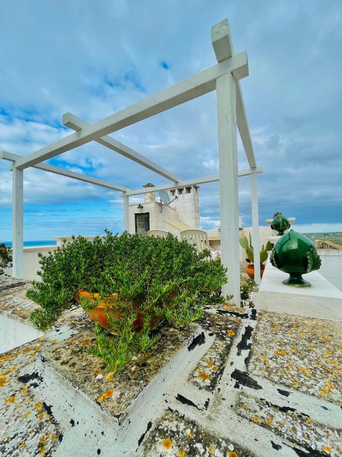 White Stone- La Terrazza